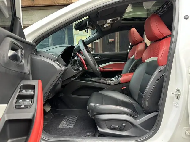 MG MG5 300TGI DCT Green Luxury Ultimate Edition