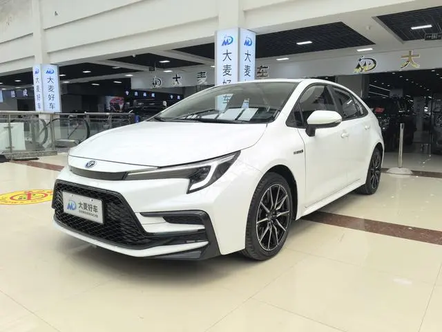 TOYOTA Lei Ling Dual engine 1.8L sports version