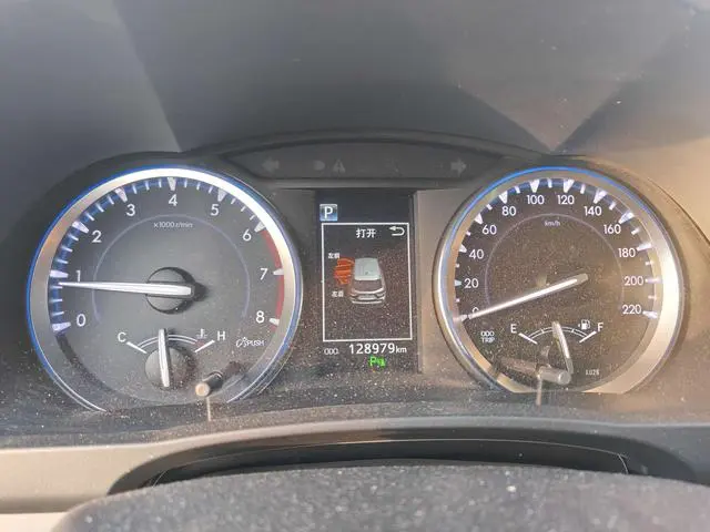TOYOTA Highlander 2.0T four-wheel drive deluxe edition 7-seater Country VI