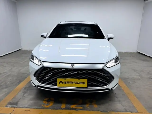 BYD Qin PLUS DM DM-i Champion Edition 120KM Transcendent Type