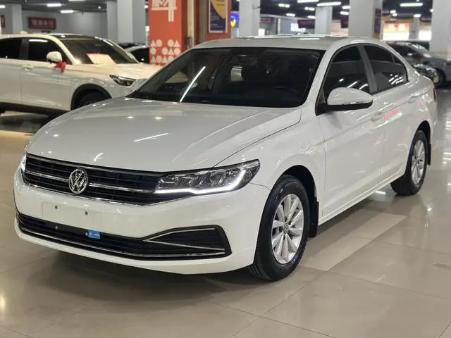 Volkswagen Bora 1.5L automatic fashion type