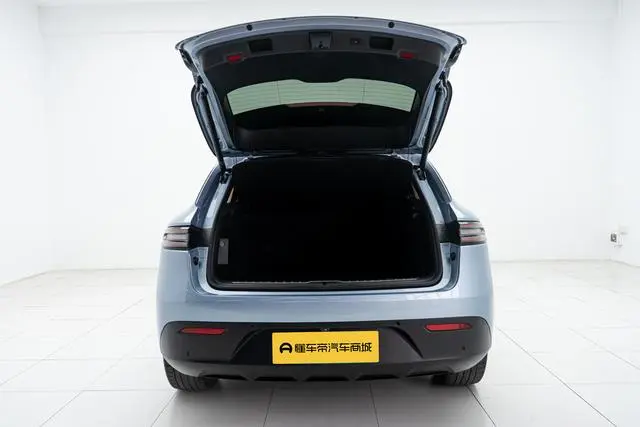 AITO Ask the world M5 Extended range four-wheel drive smart driving version
