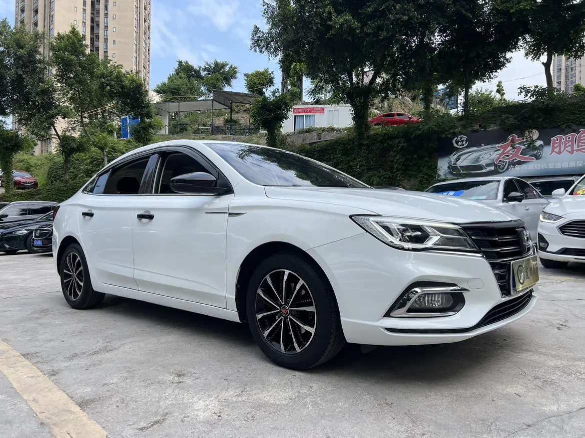 Roewe Roewe i5 1.5L Manual 4G Interconnection Linghao Ultimate Edition