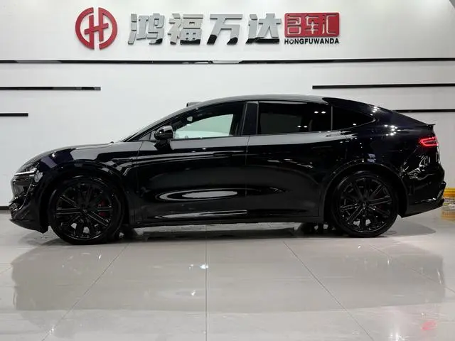 LUXEED Wisdom World R7 Pure electric UItra