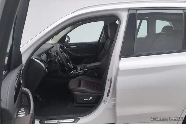 BMW BMW X3 xDrive28i M sports suit country VI