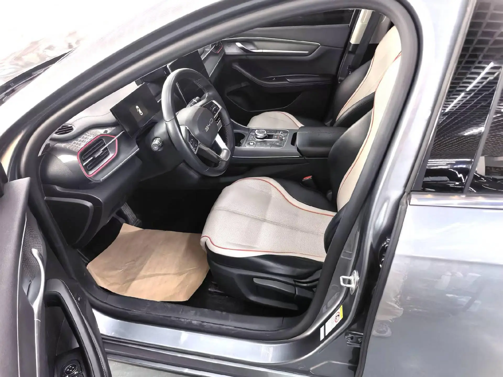 BYD Destroyer 05 DM-i Champion Edition 55KM Luxury