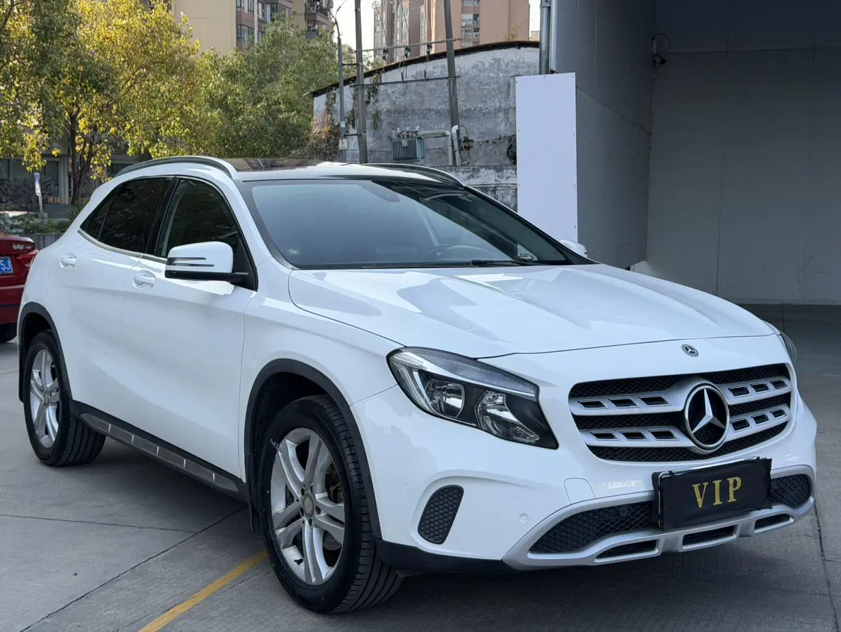 Mercedes-Benz Mercedes-Benz GLA GLA 200 dynamic type