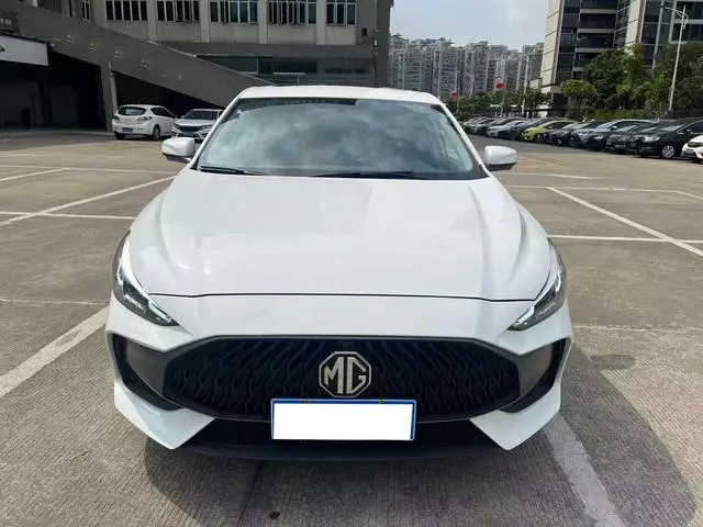MG MG5 180DVVT CVT Youth Deluxe Edition