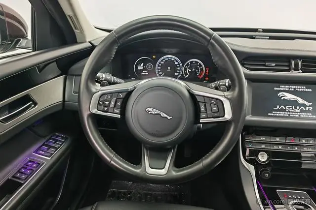Jaguar Jaguar XFL 2.0T P200 two-wheel drive Elite Edition