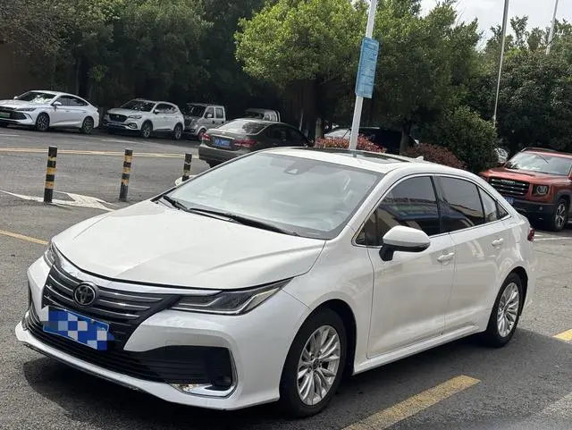 TOYOTA Asian lion 2.0L CVT Elite Edition
