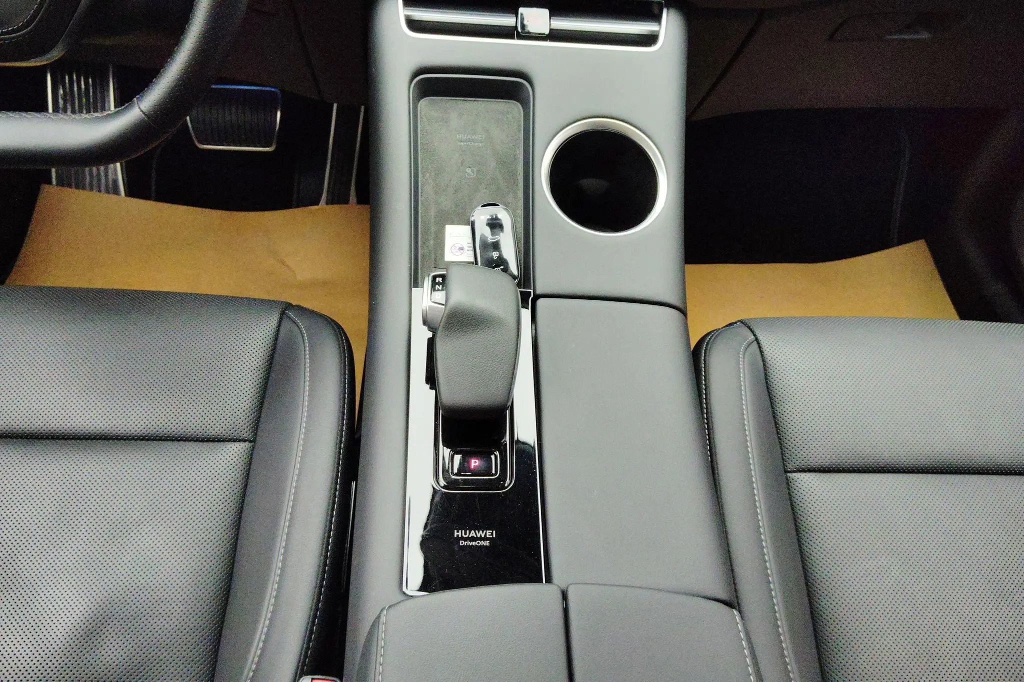 AITO Ask the world M5 Extended range Four-wheel drive Ultimate Edition