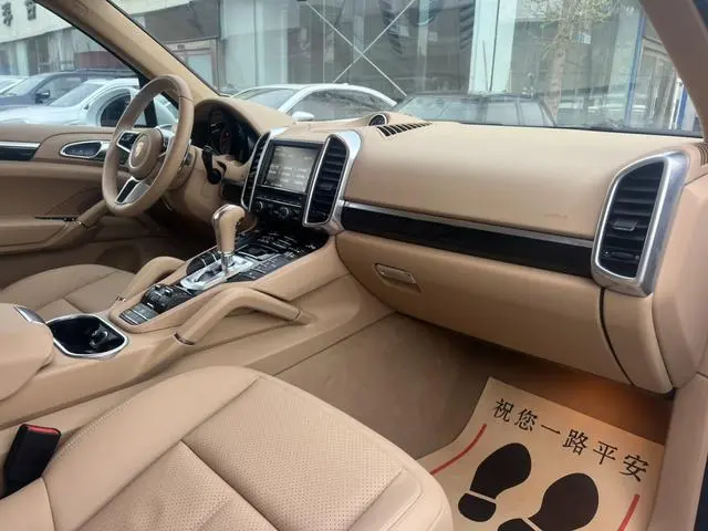 Porsche Cayenne Cayenne Platinum Edition 3.0T