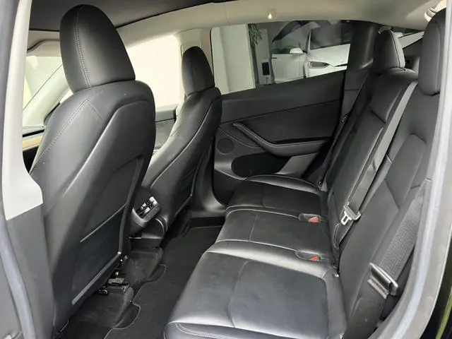 Tesla Model Y Long battery life all-wheel drive version