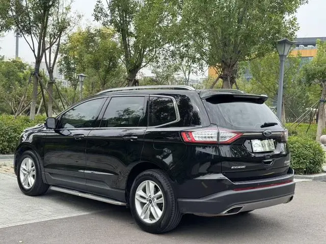 Ford Sharp World Facelifted EcoBoost 245 two-wheel drive platinum sharp 5-seater country VI