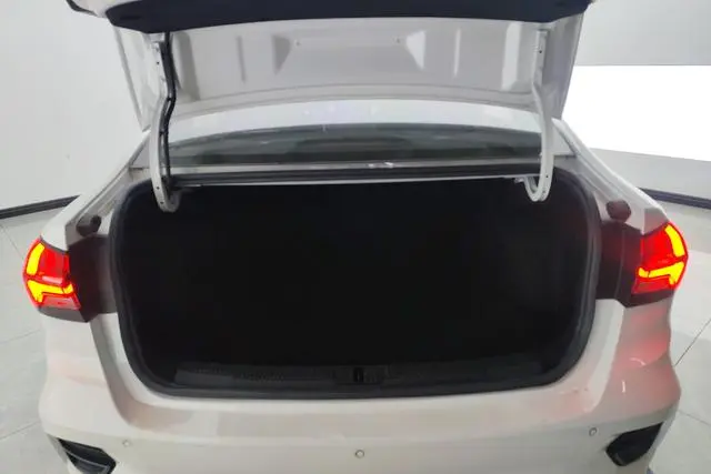 Roewe Roewe i5 1.5L CVT Xingyao Edition