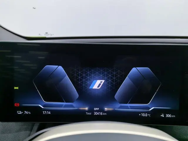 BMW BMW iX xDrive40