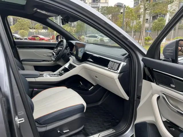 BYD Song PLUS DM DM-i 110KM two-wheel drive flagship PLUS