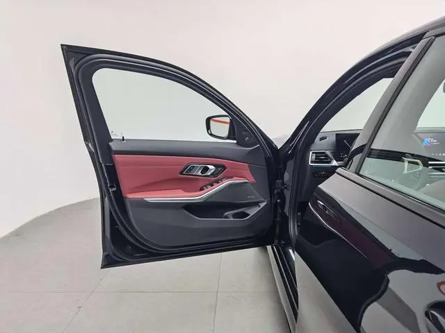 BMW BMW 3 Series 325Li M Sports Yao Ye Suit