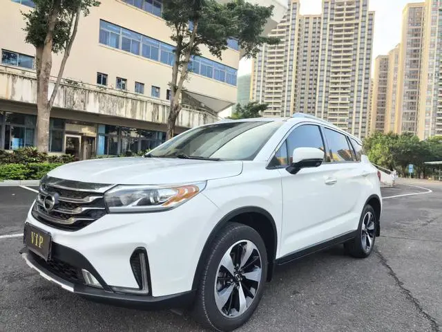GAC Trumpchi GS4 235T automatic two-wheel drive luxury smart version