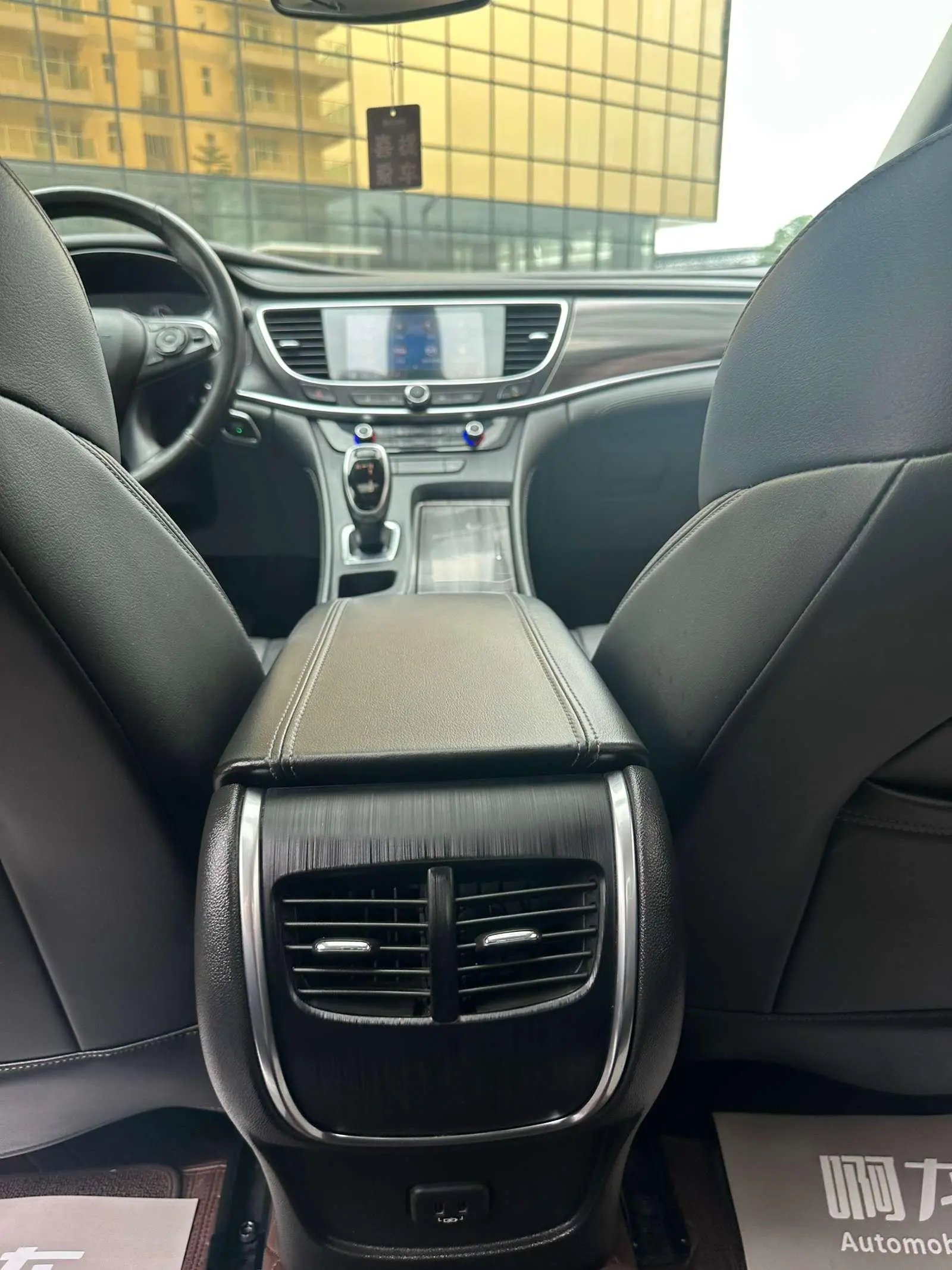 Buick Lacrosse 552T luxury