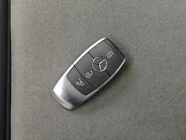 Mercedes-Benz Mercedes-Benz EQB Facelift EQB 350 4MATIC