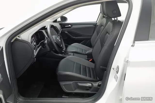 Volkswagen Sagitar 280TSI DSG Beyond Edition