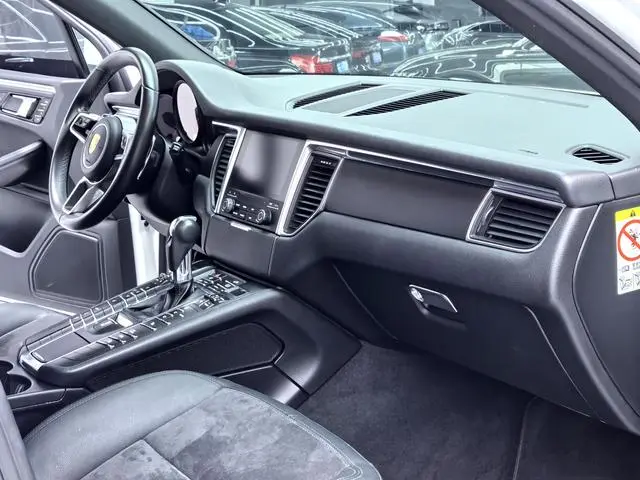 Porsche Macan Macan 2.0T