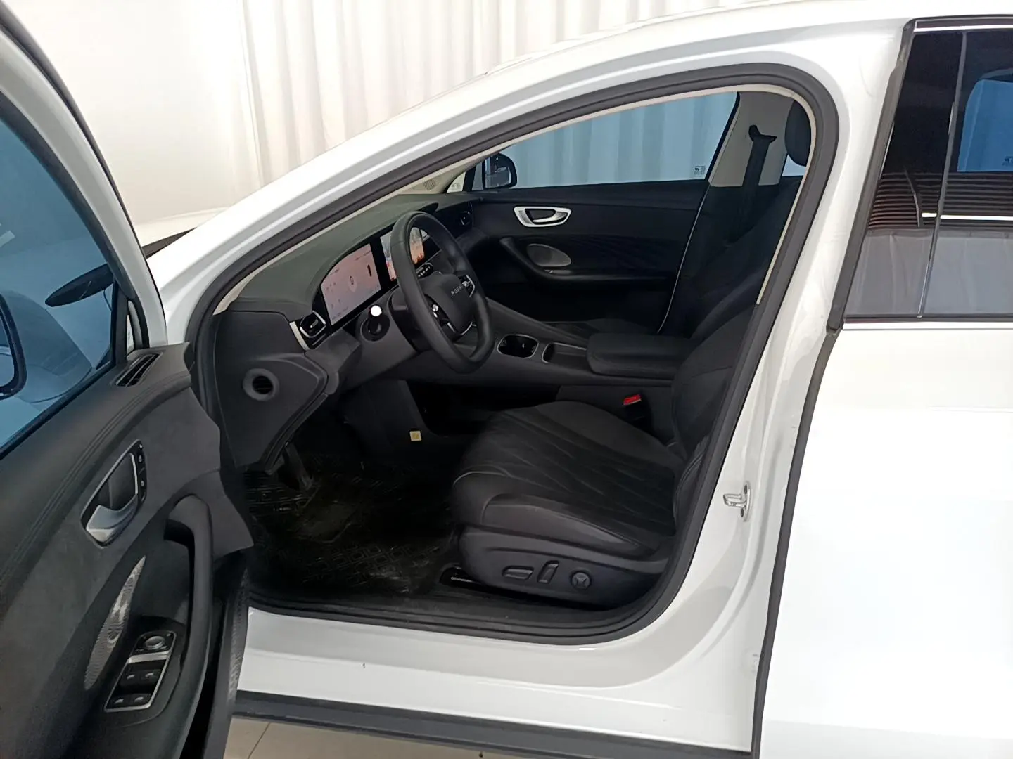 Roewe Roewe D7 DMH 125 Excellent Edition