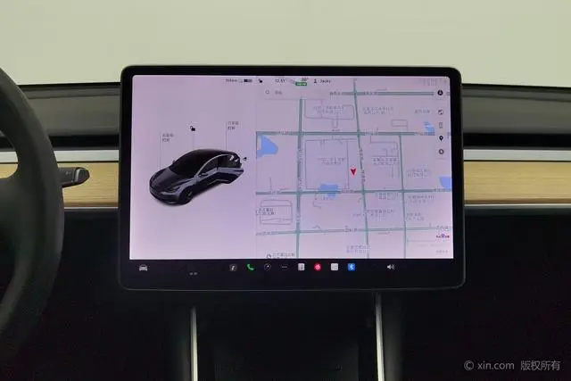 Tesla Model 3 Upgraded version of standard battery life rear drive