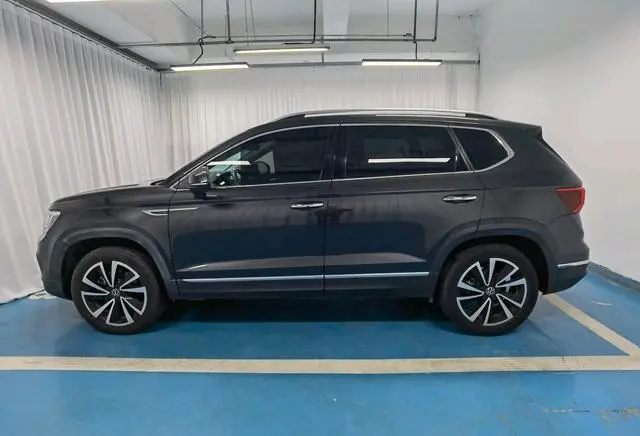 Volkswagen Tuyue 330TSI four-wheel drive Deluxe Edition