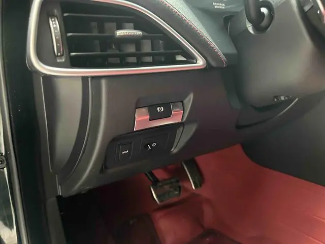 Jaguar Jaguar XEL 2.0T 250PS R-DYNAMIC S Enterprising Sports Edition