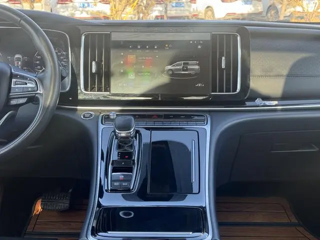 GAC Trumpchi M8 Lingxiu Series 390T Extreme Edition