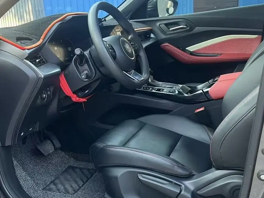 MG MG5 180DVVT CVT Youth Fashion Edition