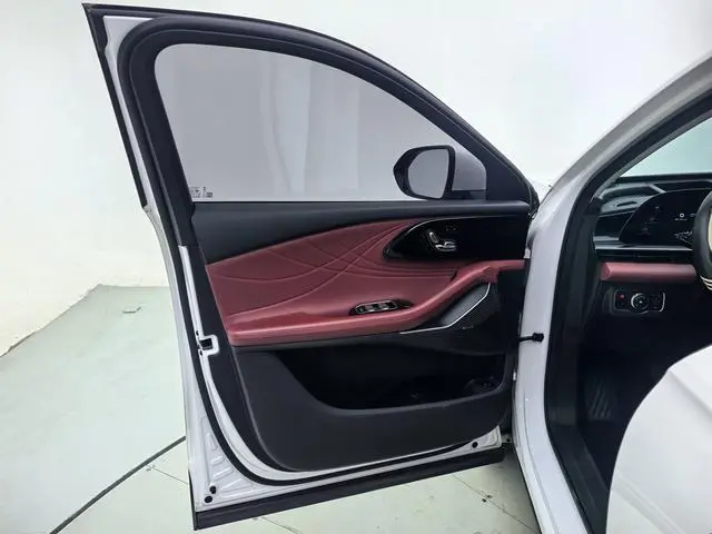EXEED Xingtu Yaoguang 400T four-wheel drive Premium edition
