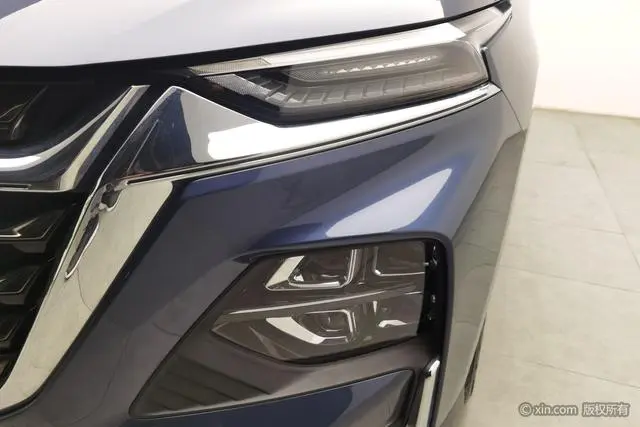 Wuling Capgemini Victory 2.0L DHT luxury type