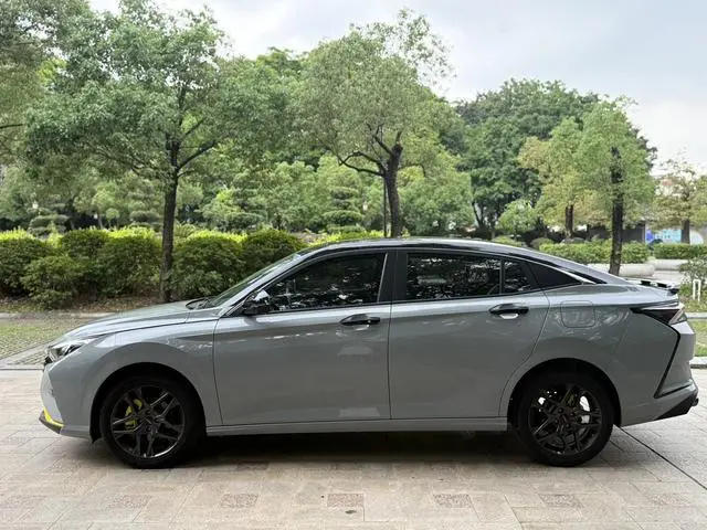 Dongfeng Fengshen Yi Hyun 1.5T Automatic Dreamcatcher Edition