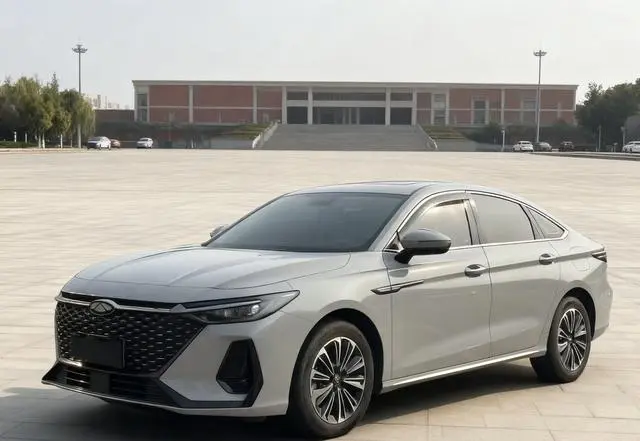 Chery Fengyun Fengyun A8 127 Lingfeng Edition