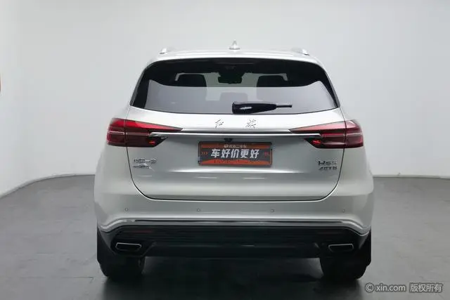 Hongqi Hongqi HS5 2.0T Zhilian flag collar four-wheel drive version