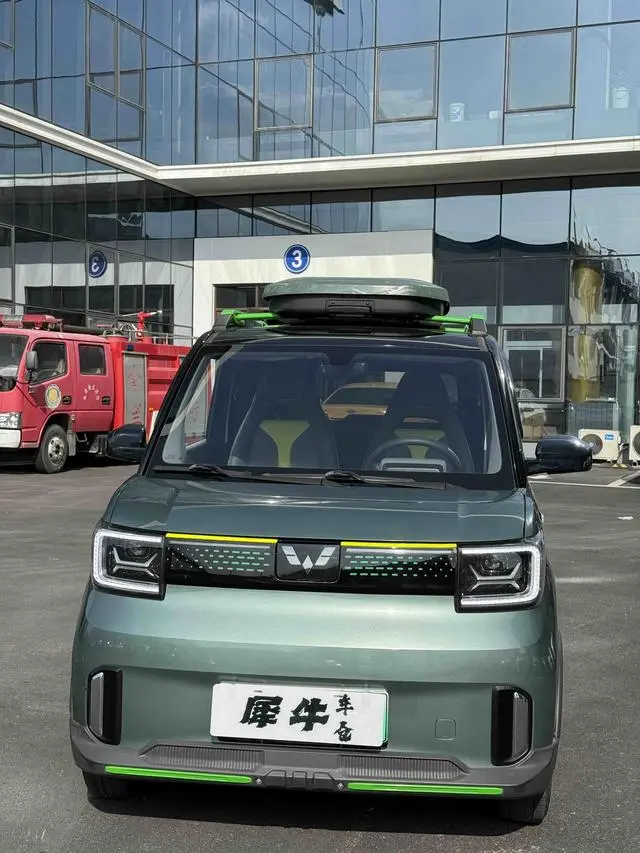Wuling Wuling Hongguang MINIEV GAMEBOY 300km play coffee lithium iron phosphate