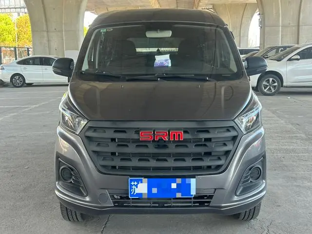 SRM Golden Sea Lion M 1.5L 6-seater engineering lion bus