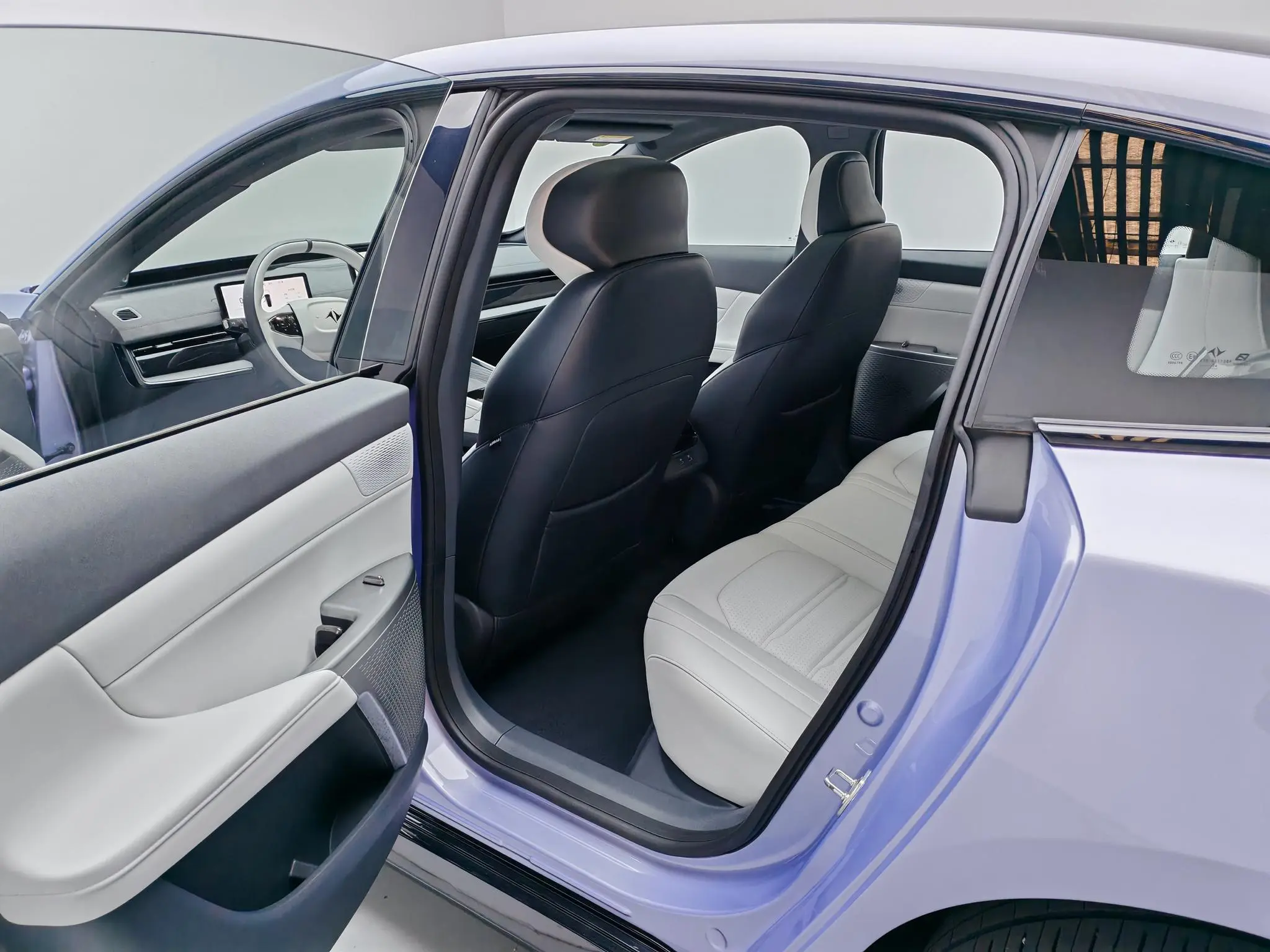 Dongfeng eπ eπ007 Pure electric 530Pro version