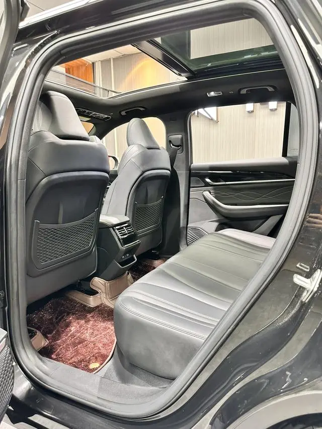 Geely Xingyue L 2.0TD DCT EVO two-wheel drive long wind version