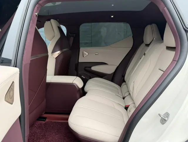 ZEEKR ZEEKR X YOU version four-seater rear drive