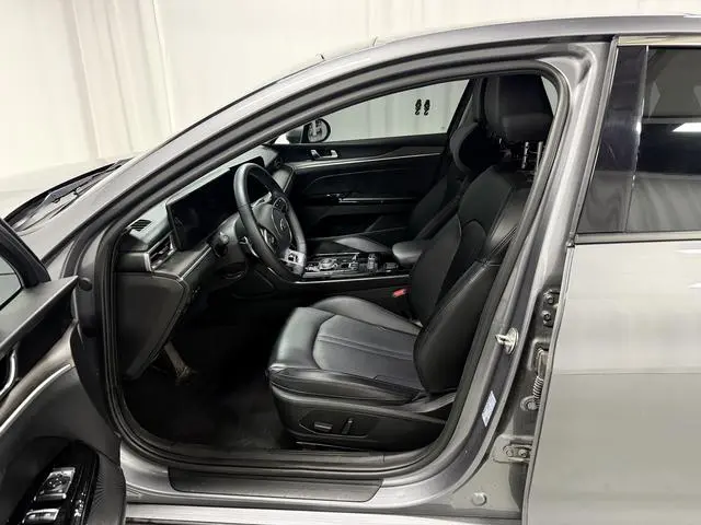 Kia Kia K5 270T CVVD Luxury Technology Edition