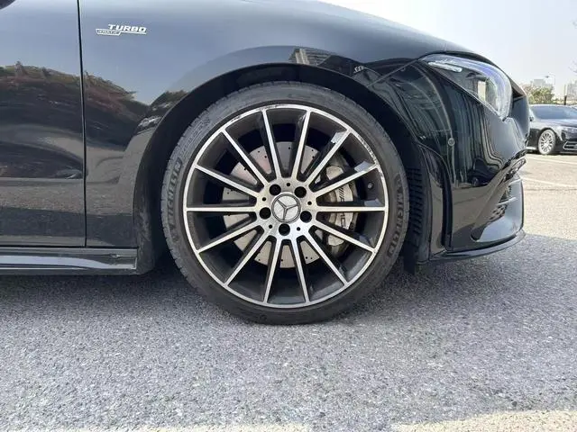 Mercedes-Benz Mercedes-Benz CLA AMG AMG CLA 35 4MATIC