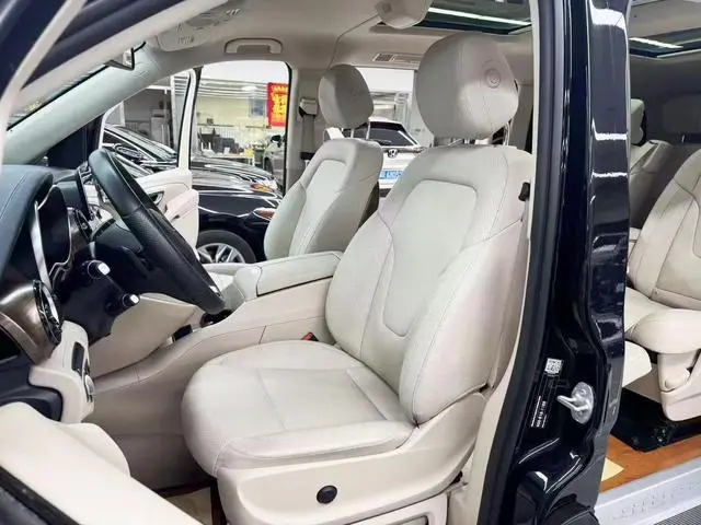 Mercedes-Benz Mercedes-Benz V-class V 260 Premium Edition Country V