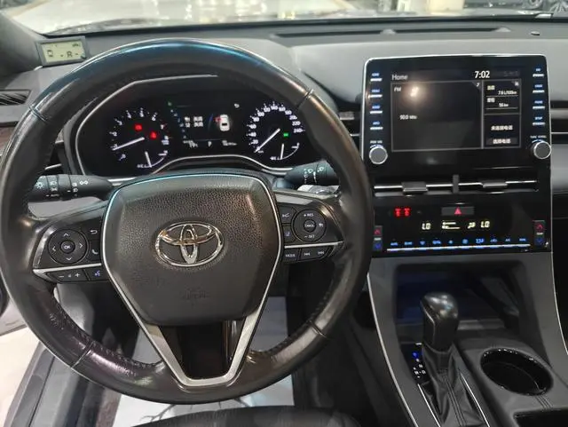 TOYOTA Asian dragon 2.0L Deluxe Edition Country VI