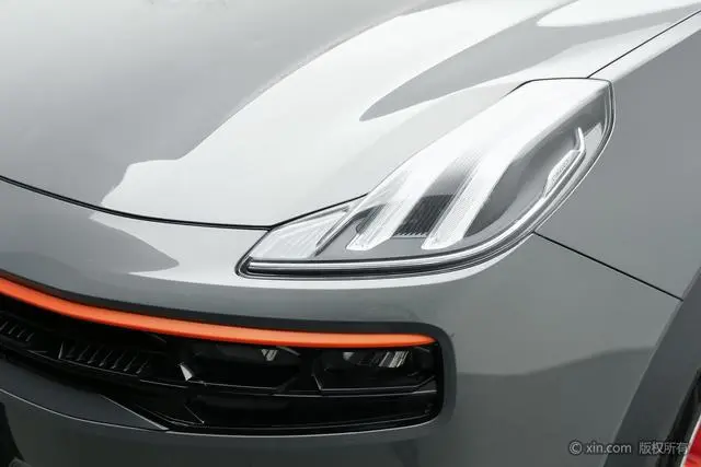 LYNK & CO Lynk 06 1.5T Yao Halo