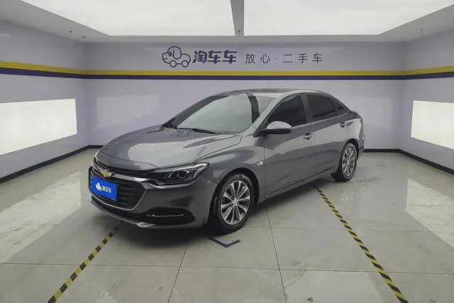 Chevrolet Cruze 320 automatic Enjoy Skylight version