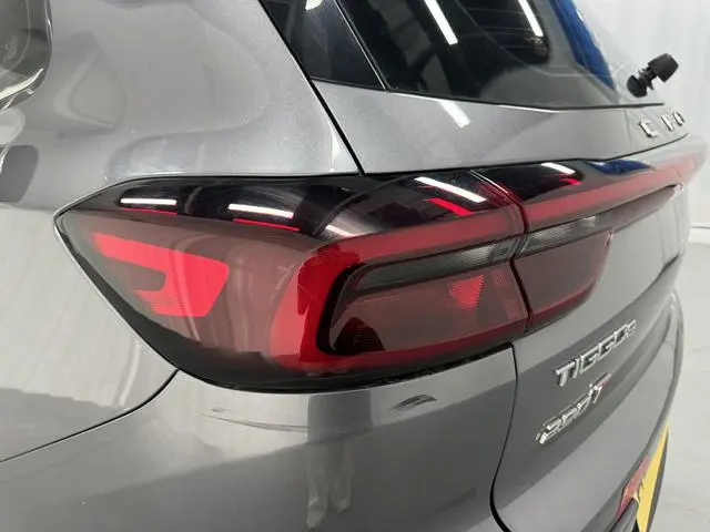 Chery Fulwin Tiggo 8 Kunpeng version 290TGDI automatic Rocker Version